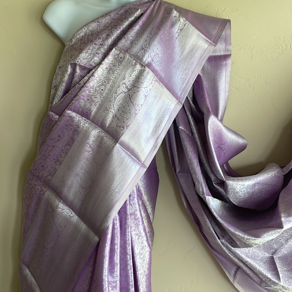 Saree - Picture 9 of 11